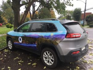Vinilo de impresión automotriz GráficaMente
